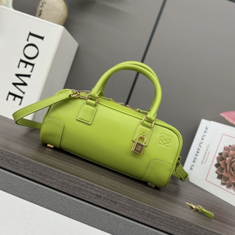 l*ew* handle bags